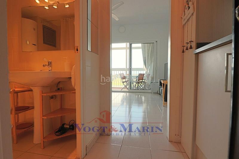 Foto 647b908f-686d-4bf0-beed-986e2f0a815b. Estudio acogedor estudio con vistas espectaculares a la montaña y licencia turística en Roses