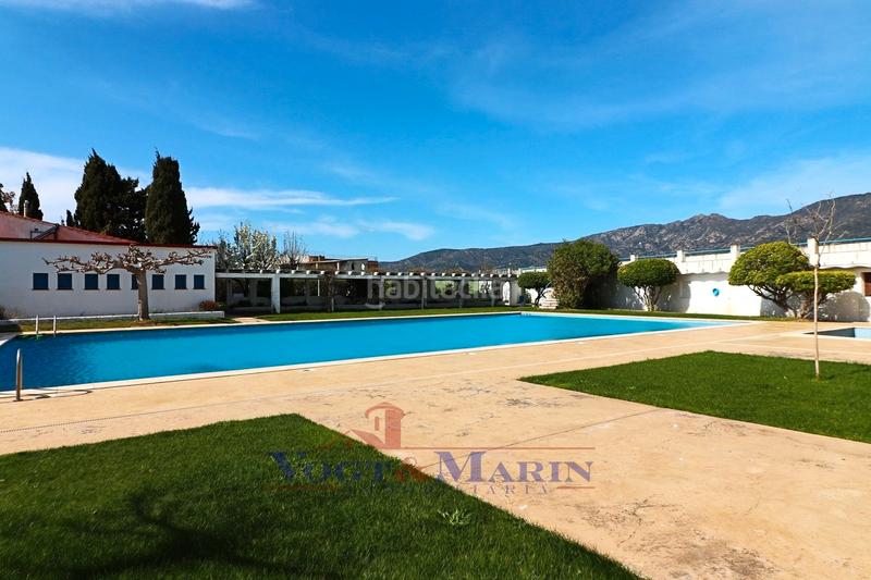 Foto f4277681-4221-40e2-8ac6-2017a235ea90. Estudio acogedor estudio con vistas espectaculares a la montaña y licencia turística en Roses