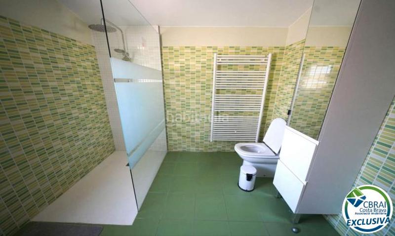 Foto 30ac18f9-94e8-4a20-b72e-559d87091167. Casa  unifamiliar moderna con piscina en la garriga, en Roses