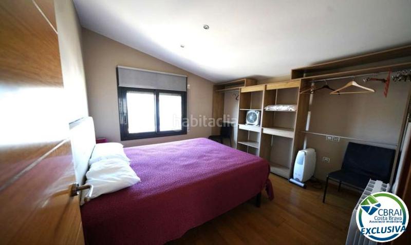 Foto ed8f46dd-bb61-4013-aa67-b9c99271d8cf. Casa  unifamiliar moderna con piscina en la garriga, en Roses
