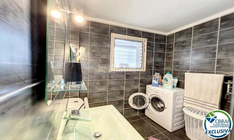 Foto 61db316a-1d83-4210-acf1-d11c4f338f96. Appartement in avinguda de rhode 181 in Centre Roses