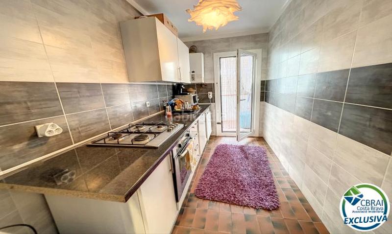 Foto 65da5584-3323-4e52-a2dc-3a75da0e8d9d. Appartement in avinguda de rhode 181 in Centre Roses