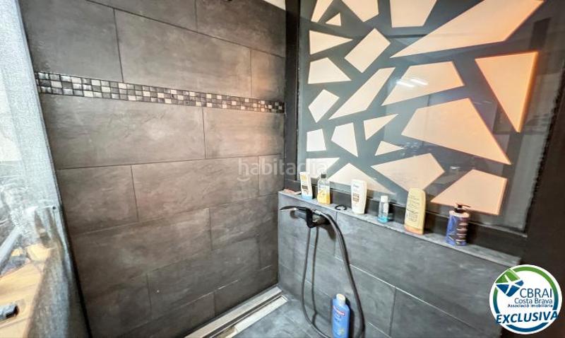 Foto 8d6df8c6-818f-4384-8320-e37d902bc189. Appartement in avinguda de rhode 181 in Centre Roses