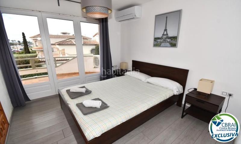 Foto 6606d7b3-3487-4bd1-ad67-8052ddbc1b9f. Casa complejo de seis casas con amarre en primera línea de mar en Empuriabrava