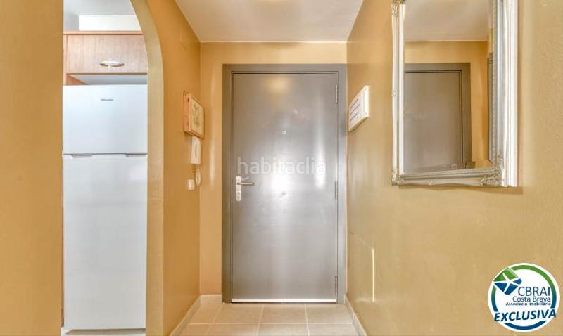 Foto 4a954ae5-8b87-47a5-8027-d0f3edcd44e1. Apartamento  con vista parcial al mar y parking privado en salatà. en Roses