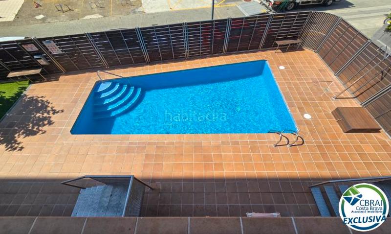 Foto bbc59607-30d2-4a01-bf11-b47967ffbd1e. Apartamento  con vista parcial al mar y parking privado en salatà. en Roses