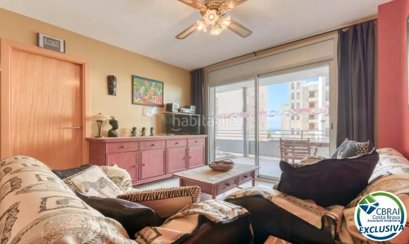 Foto dc8f1dbe-0067-4bbd-ae57-c6f94fcb06d7. Apartamento  con vista parcial al mar y parking privado en salatà. en Roses