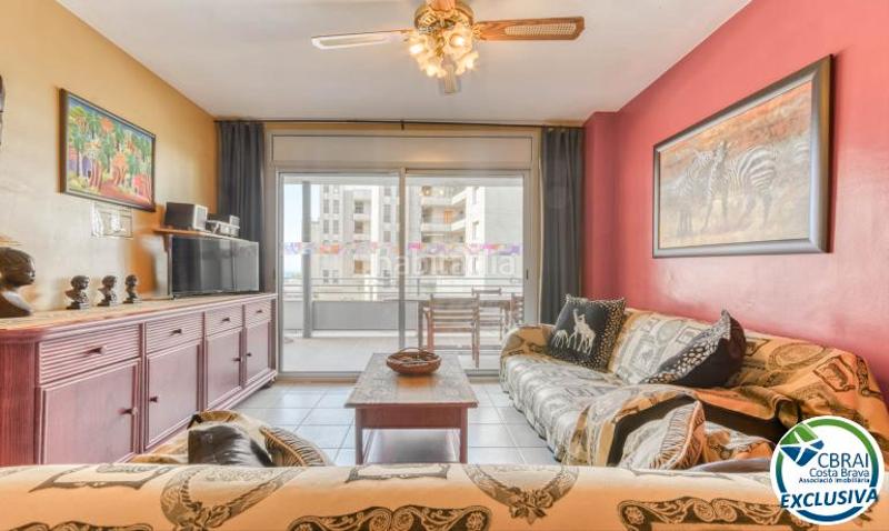 Foto f5409d7d-8922-4efa-bbdc-fe128495ca47. Apartamento  con vista parcial al mar y parking privado en salatà. en Roses