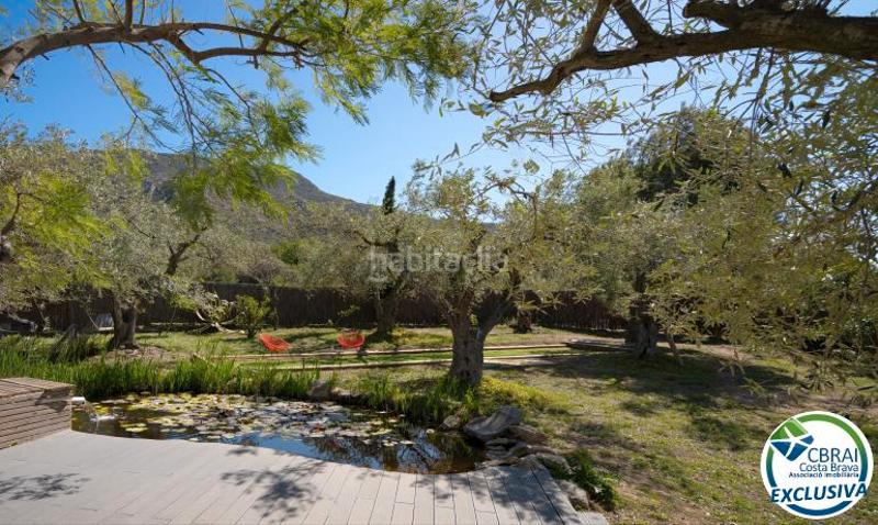 Foto f7403207-8a2a-405a-be02-f6cec742b090. Chalet magnífica villa reformada rodeada de naturaleza en Palau-saverdera
