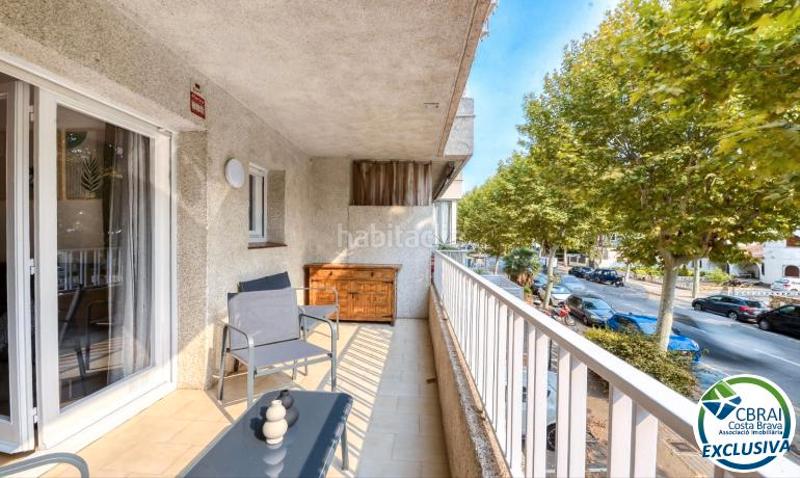 Foto feacbfed-59b1-48b7-8e5b-7cf4ba03c7b4. Apartamento  con gran terraza en port empordà, en Empuriabrava