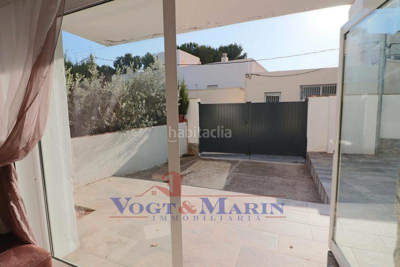 Foto 497a42c1-2938-4ff7-b876-a8e8147b5913. Planta baja espléndido apartamento moderno con jardín en almadrava, en Roses