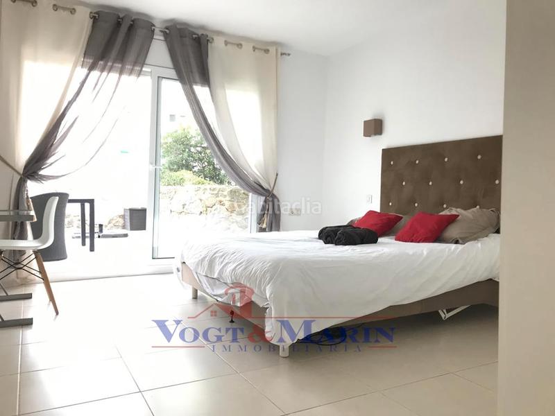 Foto 531ece32-ec6f-46ac-a4bb-a5fb84ef6ff3. Planta baja espléndido apartamento moderno con jardín en almadrava, en Roses