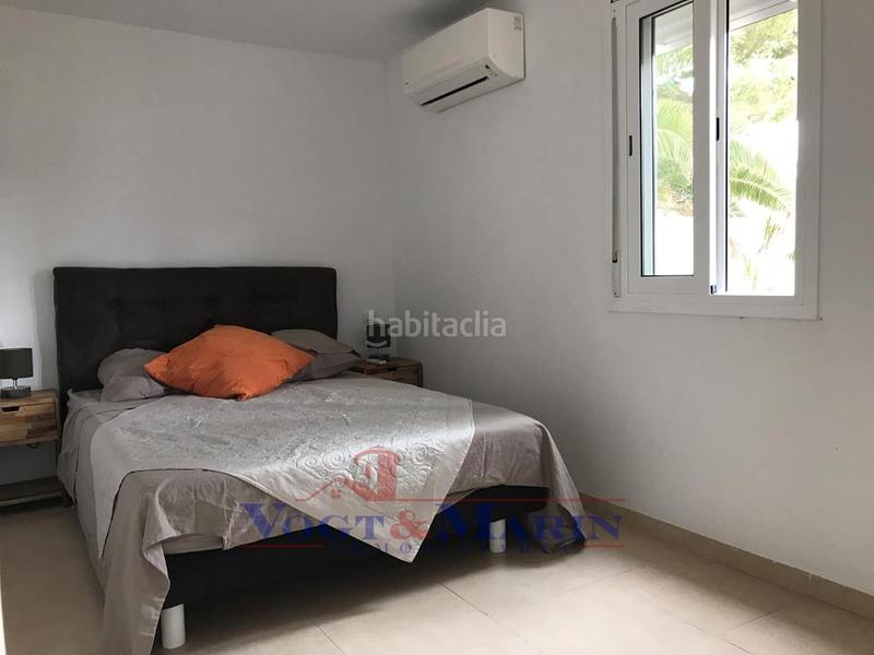 Foto e08ae683-ebbd-4ac7-ac35-fdd4e7592aff. Planta baja espléndido apartamento moderno con jardín en almadrava, en Roses