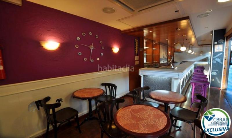 Foto 03af359e-4399-4edd-a285-4315d33ddb1f. Local comercial bar-cafetería en la zona de los cines en Figueres