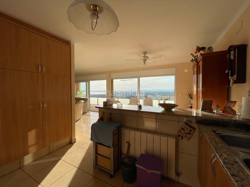 Foto d188bd3f-1135-4795-ac63-73758141f0dd. Chalet villa con vista al mar y piscina en mas fumats, en Roses