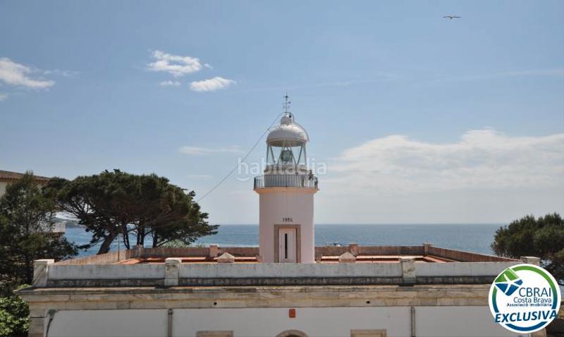 Foto 6694805c-a7ea-4c69-a5c5-9218385be71f. Apartamento  con impresionante vista al mar en 1º línea, far en Roses