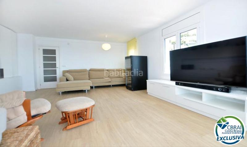 Foto 840121d8-5a09-4632-a831-eb7102038484. Apartamento  con impresionante vista al mar en 1º línea, far en Roses