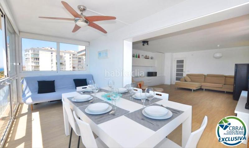 Foto d5207d58-0867-4f58-863f-e5e88a09eeeb. Apartamento  con impresionante vista al mar en 1º línea, far en Roses