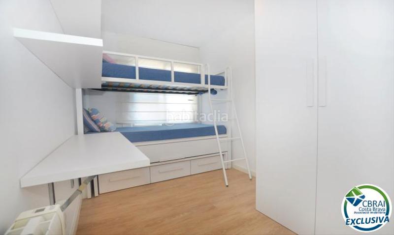 Foto e4dd1856-d731-4c48-949b-2ab958062e66. Apartamento  con impresionante vista al mar en 1º línea, far en Roses