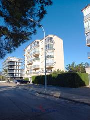 Apartament  Avinguda pastor. Apartamento con vistas al canal y piscina en santa margarita – r