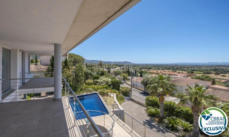 Foto 3e8c3cda-5081-4a1e-b66b-6cf645dd622a. Chalet con riscaldamento parcheggio piscina in Palau-saverdera