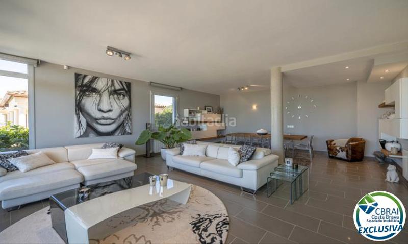 Foto 668dd622-9b9a-43e6-bb7e-11351faade3a. Chalet con riscaldamento parcheggio piscina in Palau-saverdera