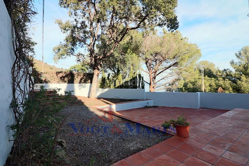 Foto 2e1c6f6c-5a27-475d-860c-2c53bd2f7a2d. Chalet moderna casa reformada con vistas al mar en port de la selva en Port de la Selva (El)