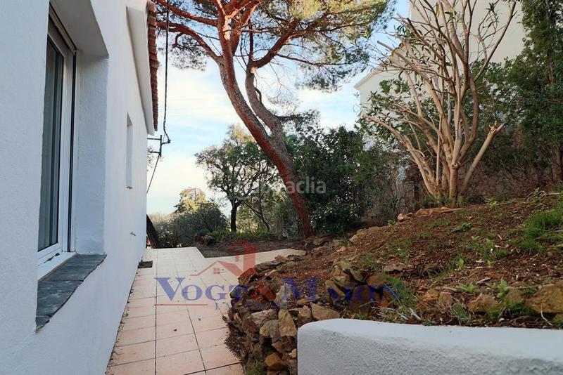 Foto 4e73814d-92bc-44ab-a4cd-452019ceb6a6. Chalet moderna casa reformada con vistas al mar en port de la selva en Port de la Selva (El)