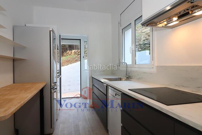Foto 9042c8c7-06b3-4ac7-99cf-ddf6e58dd43d. Chalet moderna casa reformada con vistas al mar en port de la selva en Port de la Selva (El)