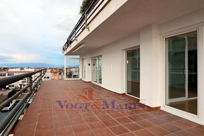 Foto 8fb4ae98-3cd7-40e9-873b-faed8498f971. Apartamento exclusivo apartamento de lujo con vistas al mar en Empuriabrava