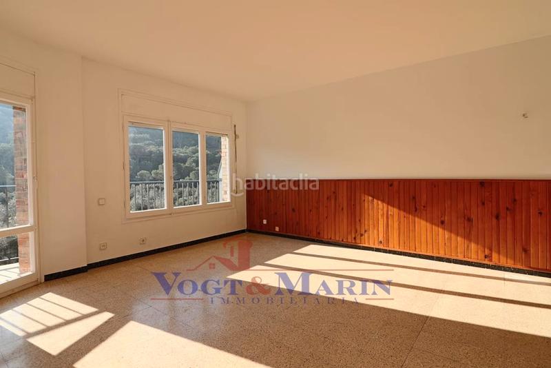 Foto 20feb135-9f06-4802-b0b7-e651a3d8ebb6. Apartamento luminoso apartamento en zona residencial con vistas a la montaña en Roses