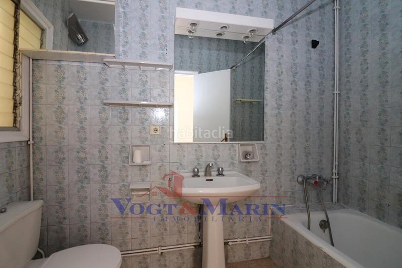 Foto 7d918a6d-fd86-4f98-af44-4b1e67a0305e. Apartamento luminoso apartamento en zona residencial con vistas a la montaña en Roses