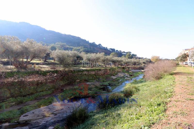 Foto ad917549-d472-4b36-9341-a04d80c02f55. Apartamento luminoso apartamento en zona residencial con vistas a la montaña en Roses