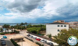 Apartament  Carrer drassanes. Apartamento a 100m del mar a pocos pasos del centro de roses