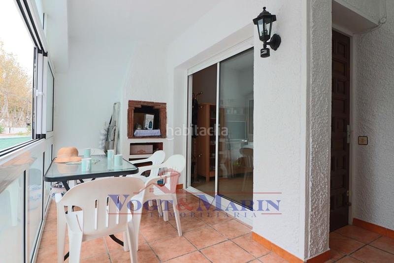 Foto ecb65077-cddd-44dd-9f3c-0d49ab9bca4d. Casa adosada acogedora casa de 1 dormitorio con amplia terraza i piscina en Empuriabrava
