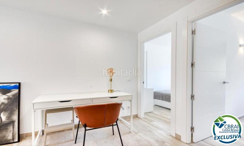 Foto 36582391-ab33-49eb-9e0d-d875617da6d9. Appartement avec chauffage parking dans Centre Roses