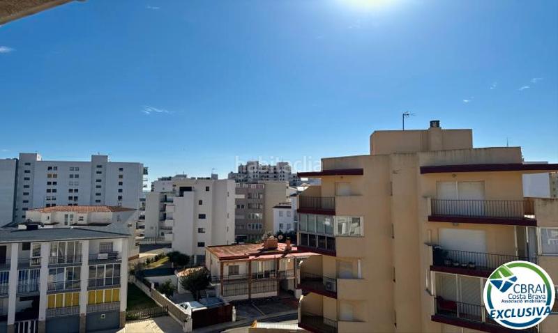 Foto 7a7625f4-fcb6-4121-895f-86c9c5a785c8. Apartament amb calefacció a Muga - Gran Reserva - Badia Empuriabrava