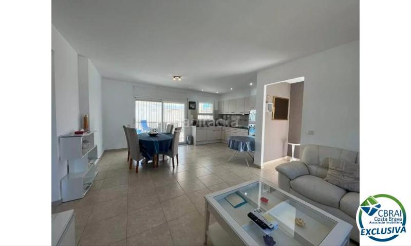 Foto 75fe799a-d43a-4689-a88d-be873ee34bb4. Chalet con riscaldamento parcheggio piscina in Montgrí Empuriabrava