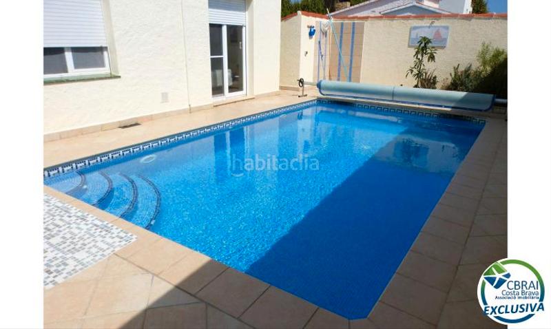 Foto b7e1d343-c46c-45db-851d-b2a76cd0ead1. Chalet con riscaldamento parcheggio piscina in Montgrí Empuriabrava