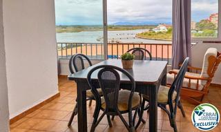 Apartament  Avinguda de la bocana. Apartamento con vistas al canal en santa margarita, roses