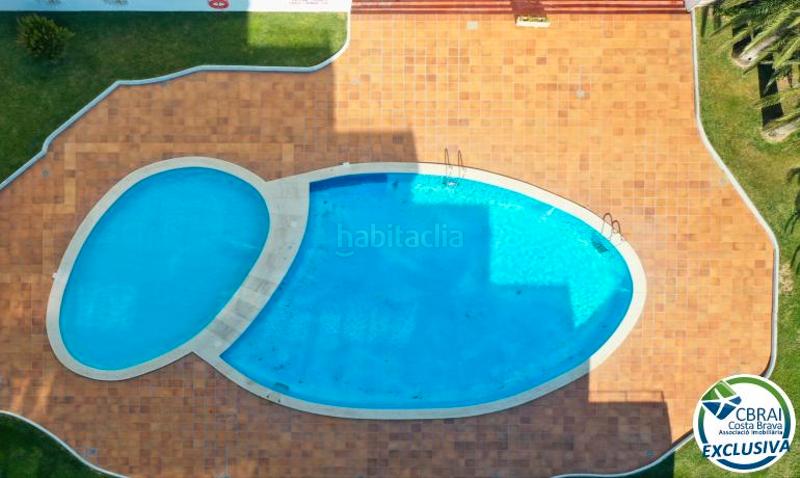 Foto 4598cba0-6667-4450-96c1-032cd70a620d. Piccolo appartamento con riscaldamento piscina in Empuriabrava