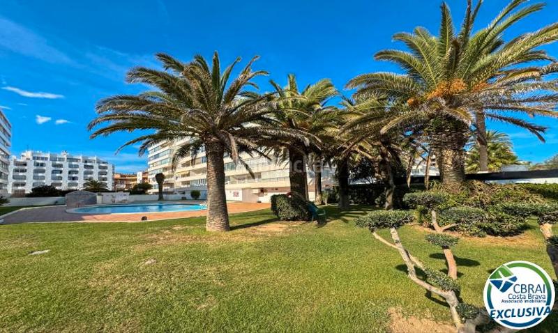 Foto da313cca-ba64-4222-9c4d-9bd0e4f9889f. Piccolo appartamento con riscaldamento piscina in Empuriabrava