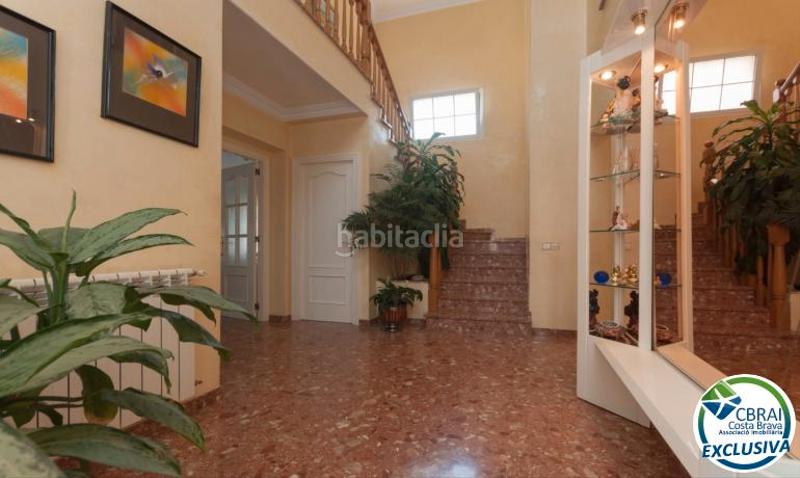 Foto c2db033d-62e2-4642-824b-ddef2a1d3e0f. Xalet amb xemeneia calefacció aparcament piscina a Roses