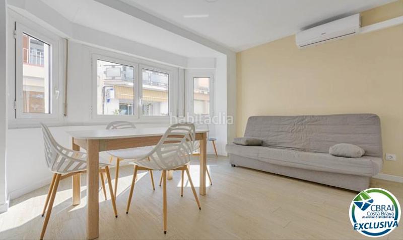 Foto ba870d4f-a672-4b25-9d4e-817afd131b3e. Piccolo appartamento con riscaldamento in Centre Roses