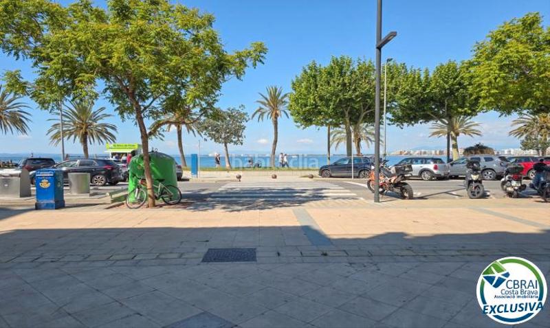 Foto c3db4d0b-648e-4d7d-97ed-38ed51709553. Piccolo appartamento con riscaldamento in Centre Roses