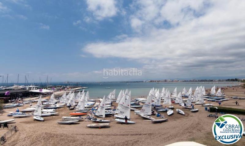 Foto cda18c2d-e60d-4649-8d51-69ee24712678. Piccolo appartamento con riscaldamento in Centre Roses