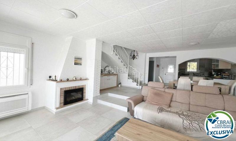 Foto f3309827-fc58-4a17-b0de-0d1c8e8fd8c9. Casa con riscaldamento parcheggio in Tordera - Fluvià - Llobregat Empuriabrava