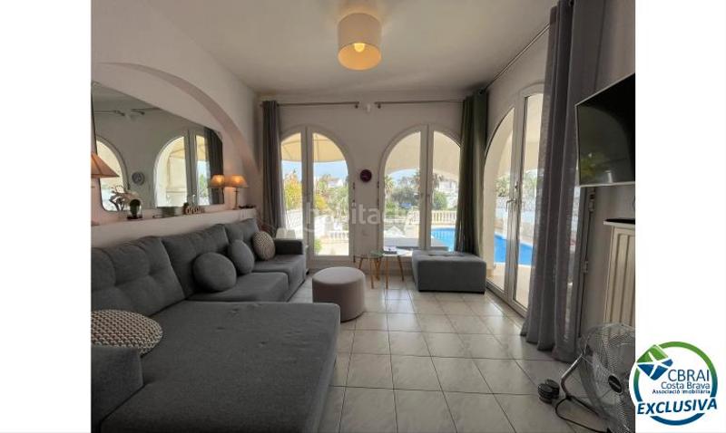 Foto 472c0a89-385d-4b8c-8d51-d781b564bdf7. Chalet con riscaldamento parcheggio piscina in Francolí - Freser - Noguera Empuriabrava