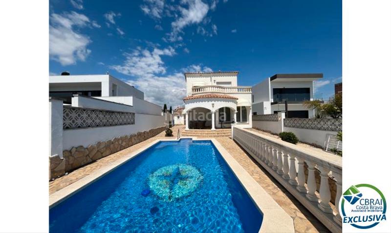 Foto b4195216-9070-4aaa-9ea8-71ab7be77ee6. Chalet con riscaldamento parcheggio piscina in Francolí - Freser - Noguera Empuriabrava