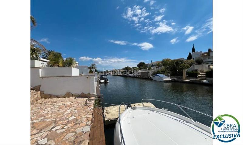 Foto da2ddabc-057d-48e6-9051-7cdb7337355a. Chalet con riscaldamento parcheggio piscina in Francolí - Freser - Noguera Empuriabrava